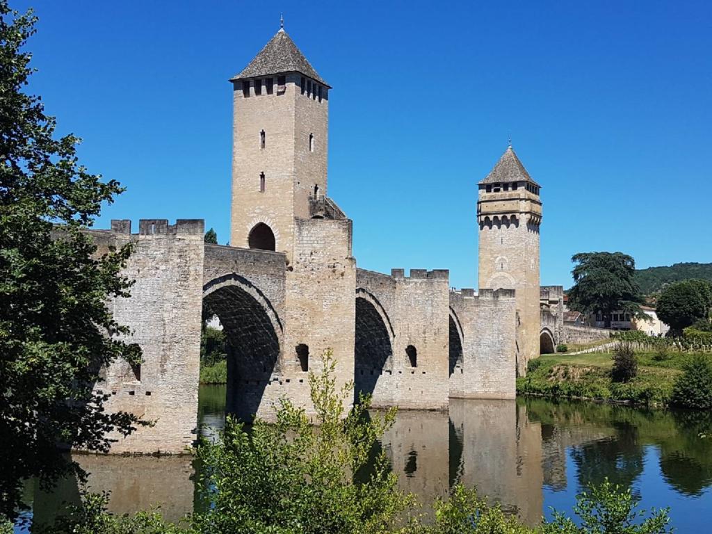 Regourd Hotel Cahors Exteriör bild
